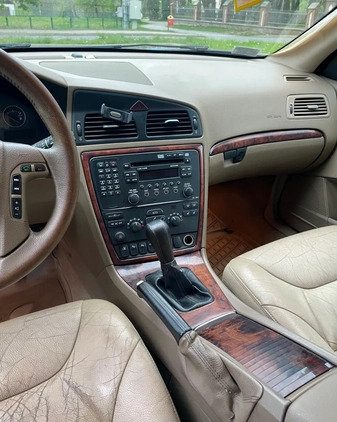 Volvo V70 cena 10800 przebieg: 451760, rok produkcji 2006 z Warszawa małe 631
